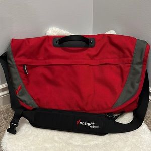 Onsight Equipment, Saigon grand office / laptop satchel